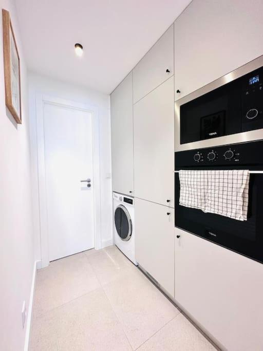 Lisbon City Center Flat For 6 Pp 외부 사진