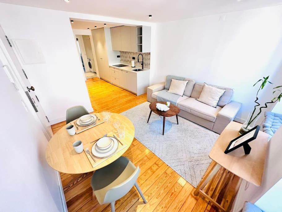 Lisbon City Center Flat For 6 Pp 외부 사진